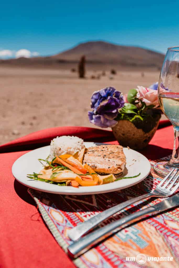 Almoço no passeio Monges del Altiplano FlaviaBia